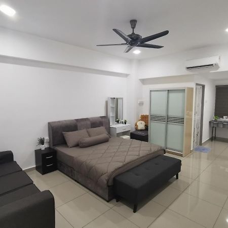 Coco Homestay 旅人の家@The Venus Sitiawan Perak Экстерьер фото