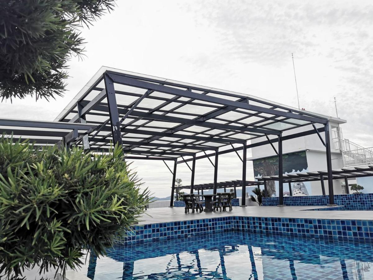 Coco Homestay 旅人の家@The Venus Sitiawan Perak Экстерьер фото